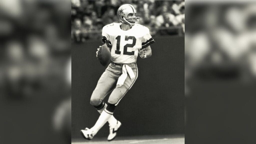 Unknown date; Irving, TX, USA; FILE PHOTO; Dallas Cowboys quarterback Roger Staubach (12) in action at Texas Stadium.