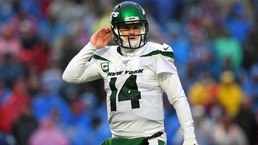 Dec 29, 2019; Orchard Park, New York, USA; New York Jets quarterback Sam Darnold (14) looks on against the Buffalo Bills during the fourth quarter at New Era Field.