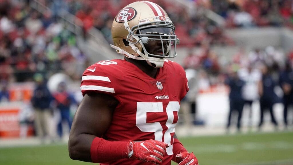 Nov 26, 2017; Santa Clara, CA, USA; San Francisco 49ers defensive end Elvis Dumervil (58) in the game against the Seattle Seahawks during the second quarter at Levi's Stadium.