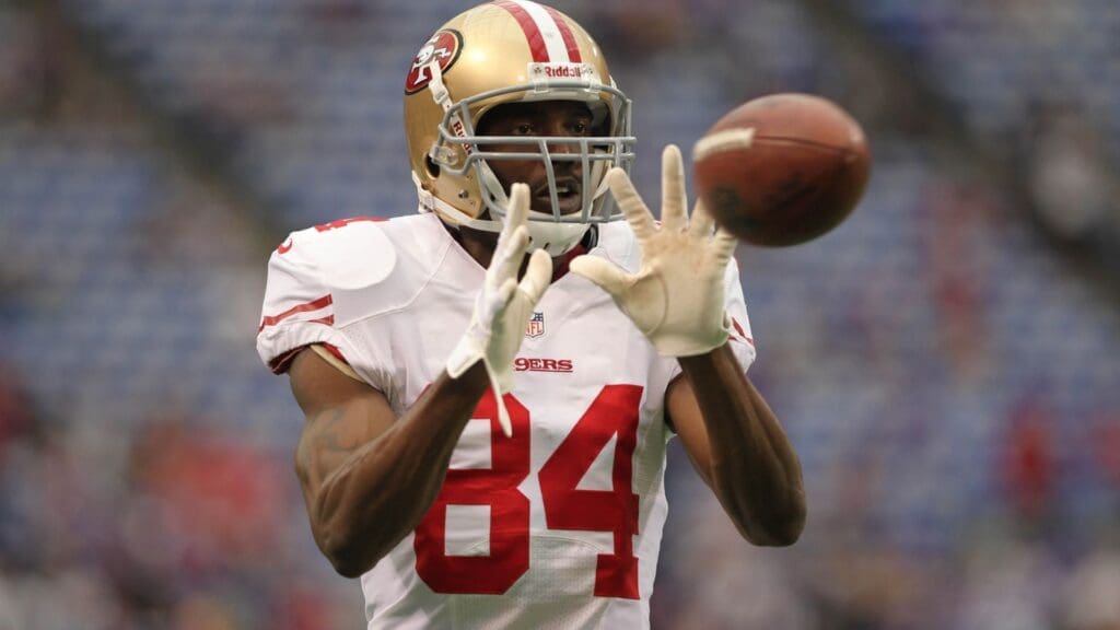 Sep 23, 2012; Minneapolis, MN, USA; San Francisco 49ers wide receiver Randy Moss (84) against the Minnesota Vikings at the Metrodome. The Vikings defeated the 49ers 24-13.