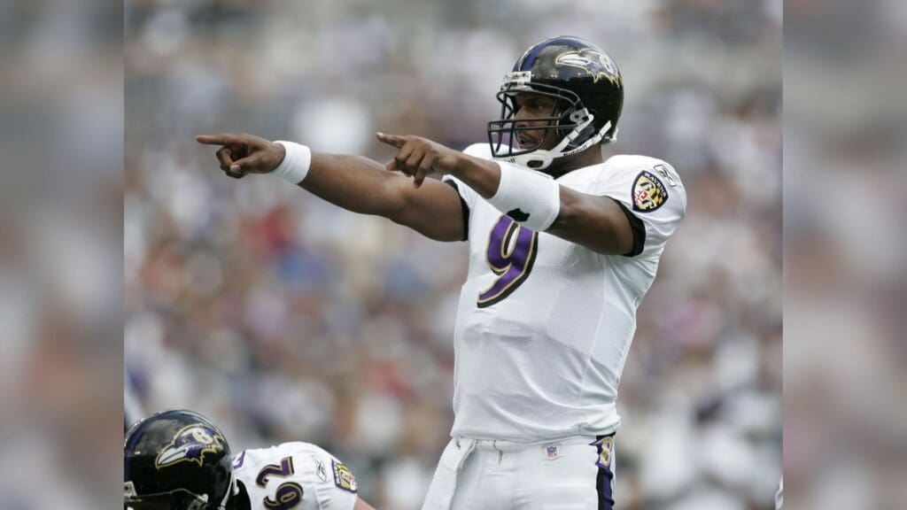 Sept 17, 2006; Baltimore, MD, USA; Baltimore Ravens quarterback (9) Steve McNair points to the Oakland Raiders defense in the first quarter at M&T Bank Stadium in Baltimore, MD.