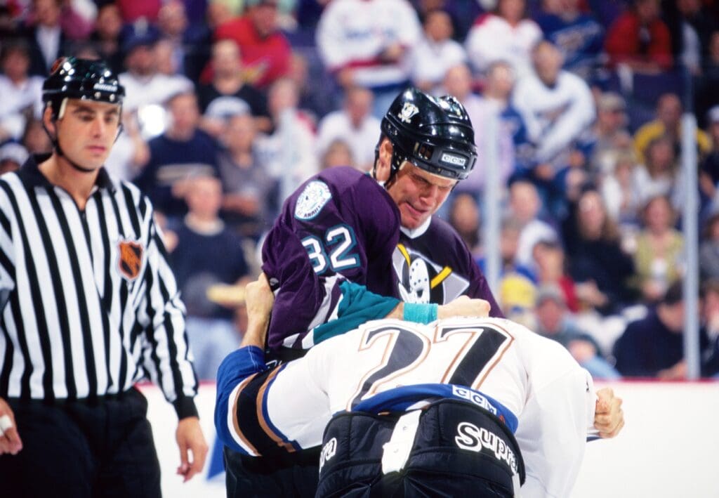 Unknown Date, 1998; Washington, DC, USA; FILE PHOTO; Mighty Ducks of Anaheim left wing Stu Grimson (32) fighting Washington Capitals left wing Craig Berube (27) at the MCI Center.