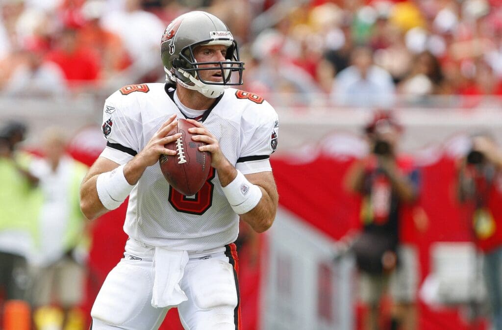 September 28, 2008; Tampa, FL, USA; Tampa Bay Buccaneers quarterback Brian Griese (8) gets ready to throw the ball against the Green Bay Packers during the second quarter at Raymond James Stadium.