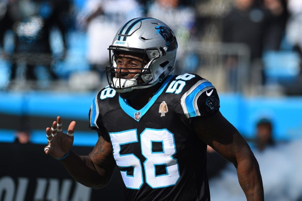 Nov 25, 2018; Charlotte, NC, USA; Carolina Panthers outside linebacker Thomas Davis (58) runs on to the field before the game at Bank of America Stadium.