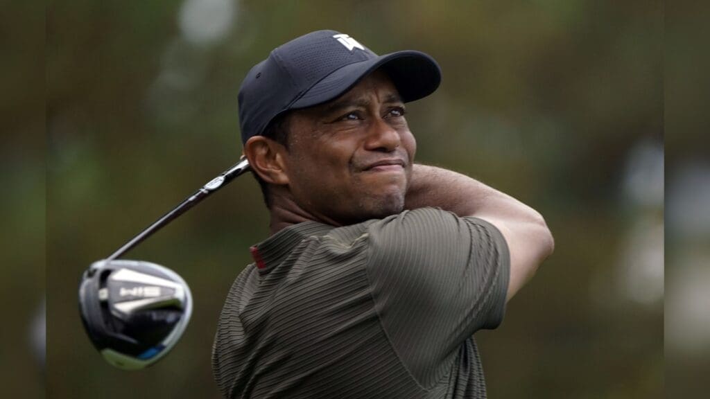 Nov 12, 2020; Augusta, Georgia, USA; Tiger Woods plays his shot from the 18th tee during the first round of The Masters golf tournament at Augusta National GC.