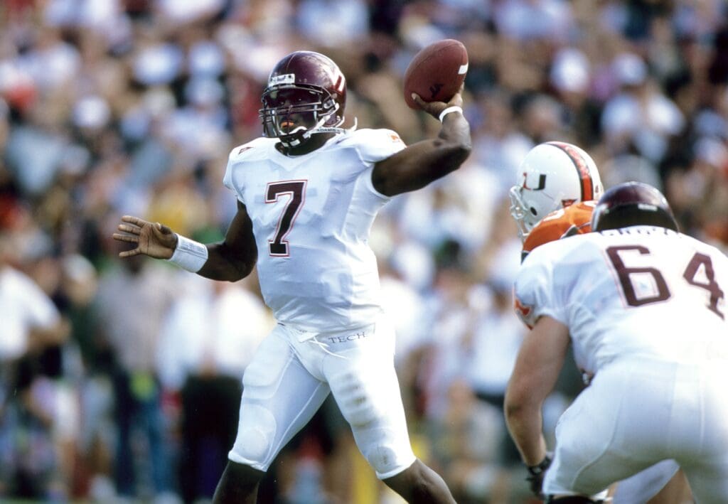 Nov 4, 2000; Miami, FL, USA: FILE PHOTO; Virginia Tech Hokies quarterback Michael Vick (7) in action against the Miami Hurricanes at the Orange Bowl.