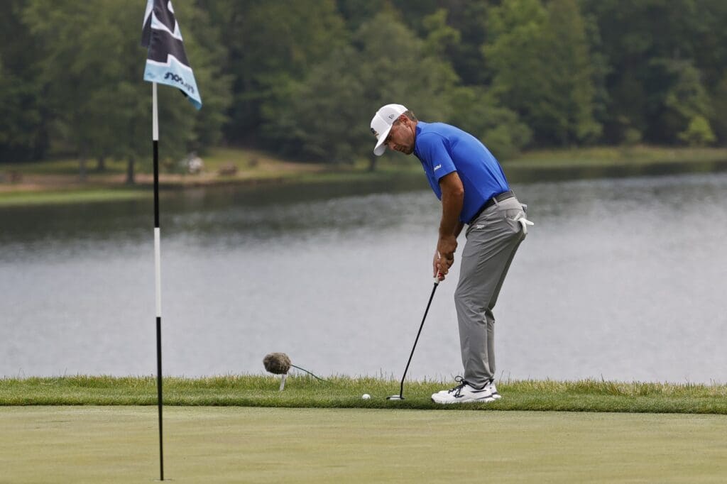 Jun 6, 2025; Gainesville, Virginia, USA; Charles Howell III of team Crushers GC putts on the twelfth hole during the first round of the LIV Golf Virginia golf tournament at Robert Trent Jones Golf Club.