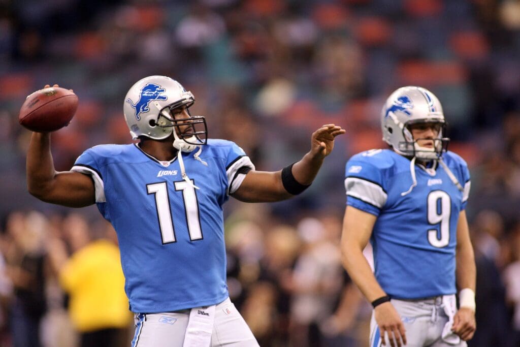 September 13, 2009; New Orleans, LA, USA; Detroit Lions quarterback Daunte Culpepper (11) warms up with fellow quarterback Matthew Stafford (9) during pregame at the Louisiana Superdome.