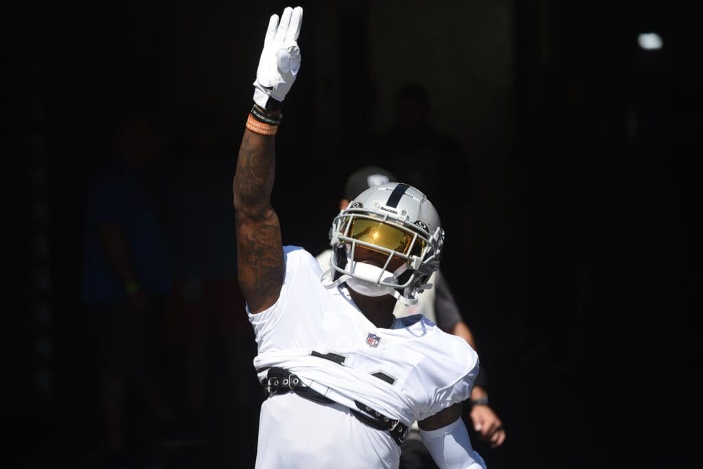 Sep 19, 2021; Pittsburgh, Pennsylvania, USA; Las Vegas Raiders wide receiver Henry Ruggs III takes the field before playing against the Pittsburgh Steelers at Heinz Field.