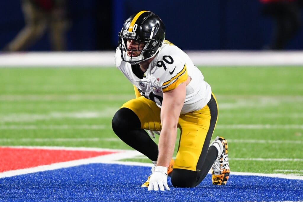 Dec 13, 2020; Orchard Park, New York, USA; Pittsburgh Steelers outside linebacker T.J. Watt (90) against the Buffalo Bills during the fourth quarter at Bills Stadium.